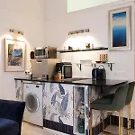German Chic The Imperial Balcony Daire Metz
