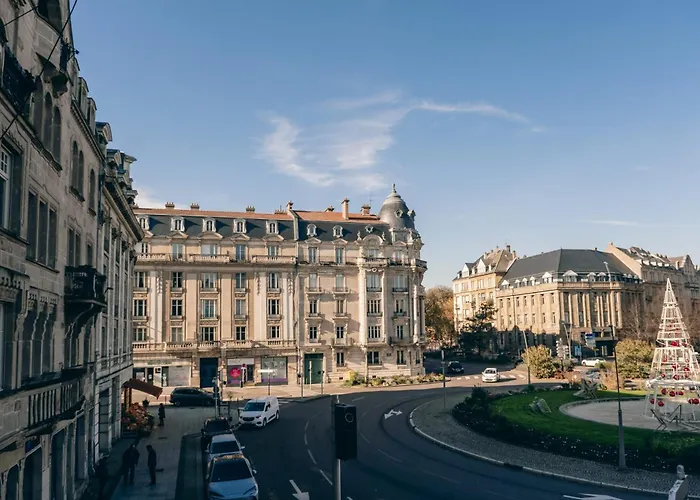 The Imperial Quarter Balcony * Mety